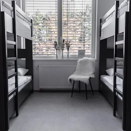 Hostal Ms Sparrow *