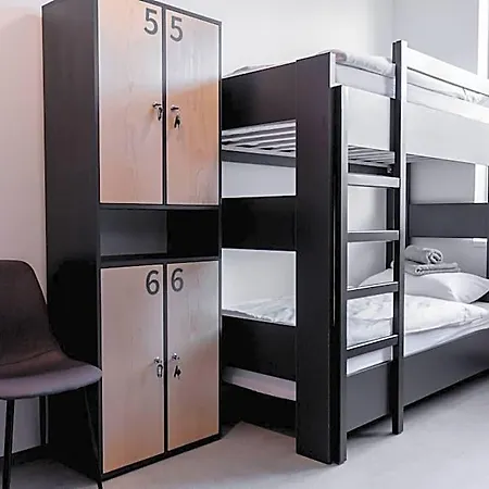 Hostel Ms Sparrow