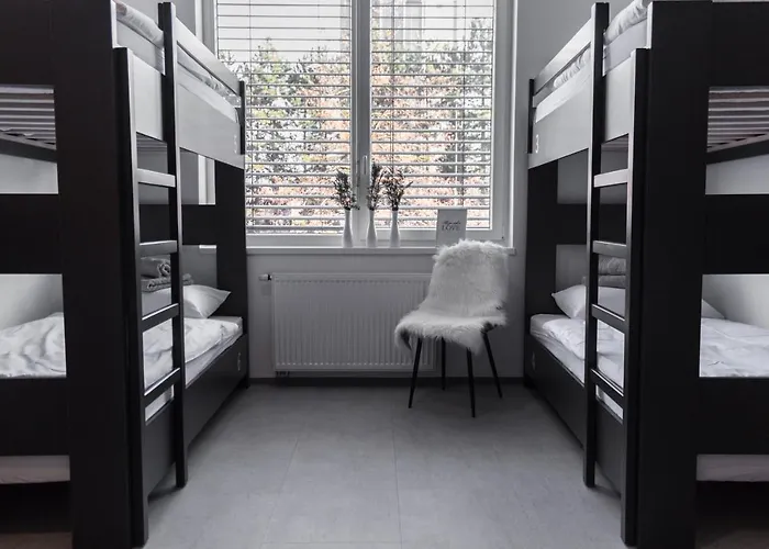 Хостел Ms Sparrow