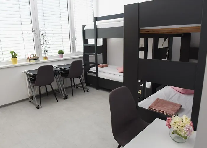 Хостел Ms Sparrow